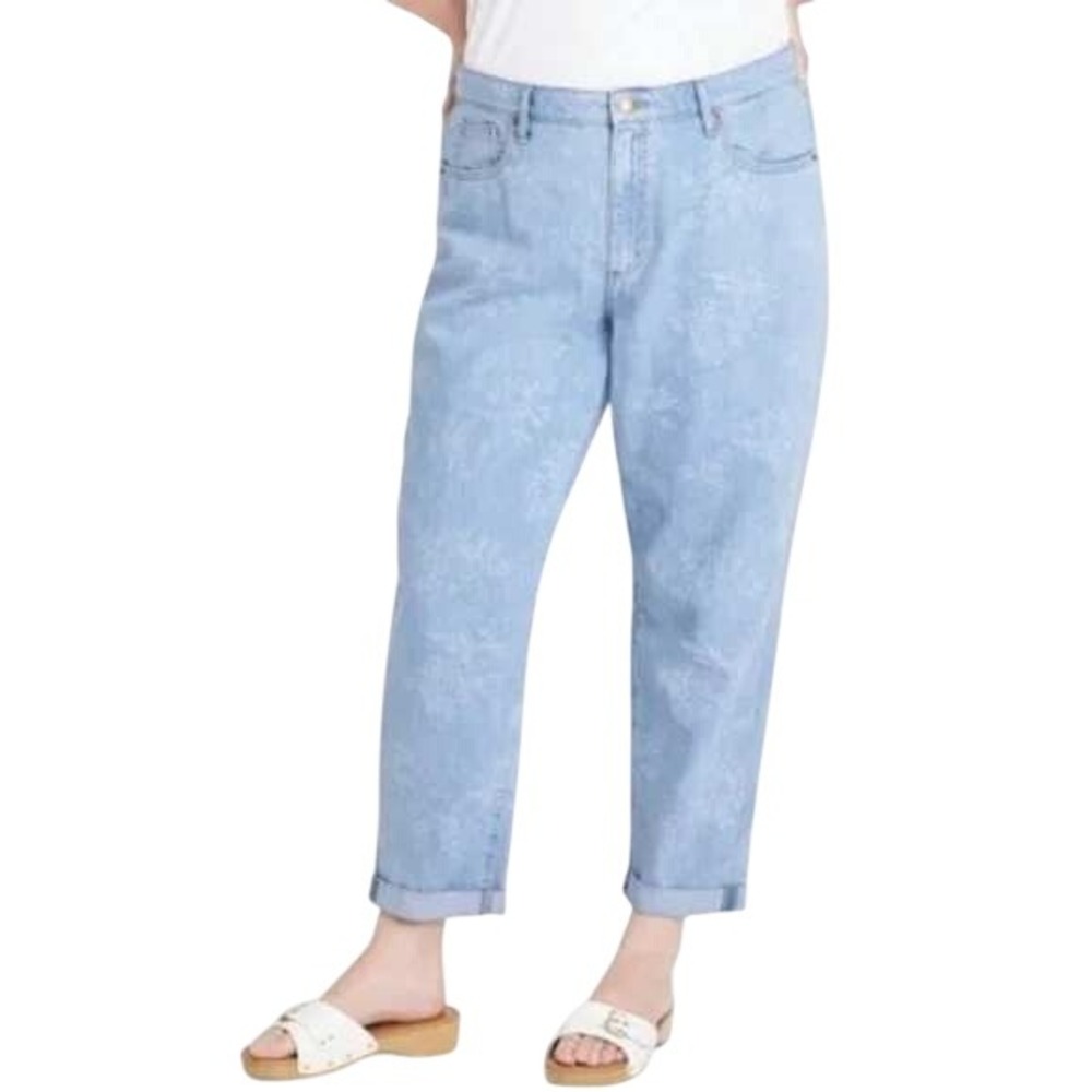 Universal Thread Boyfriend Jeans Floral Light Wash Denim Frayed Hem‎ 4/27R